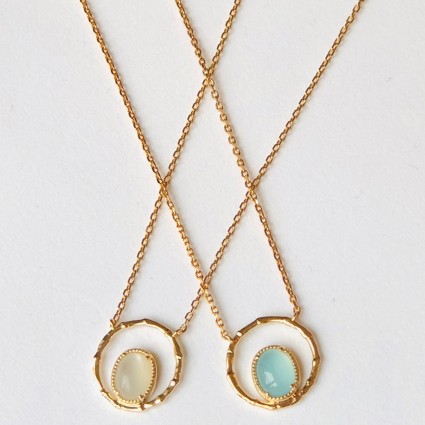 Collier Ona