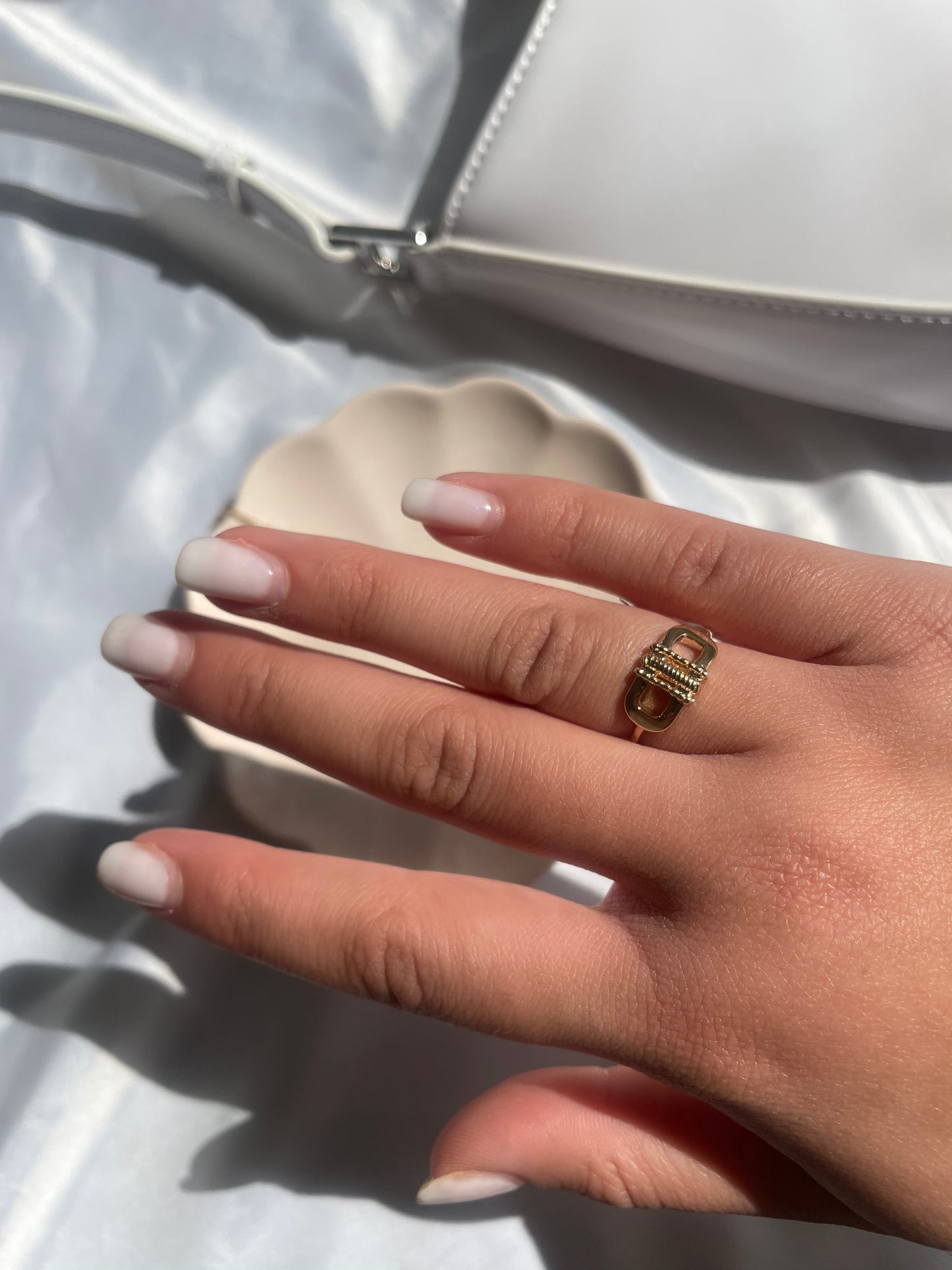 BAGUE LÉANA