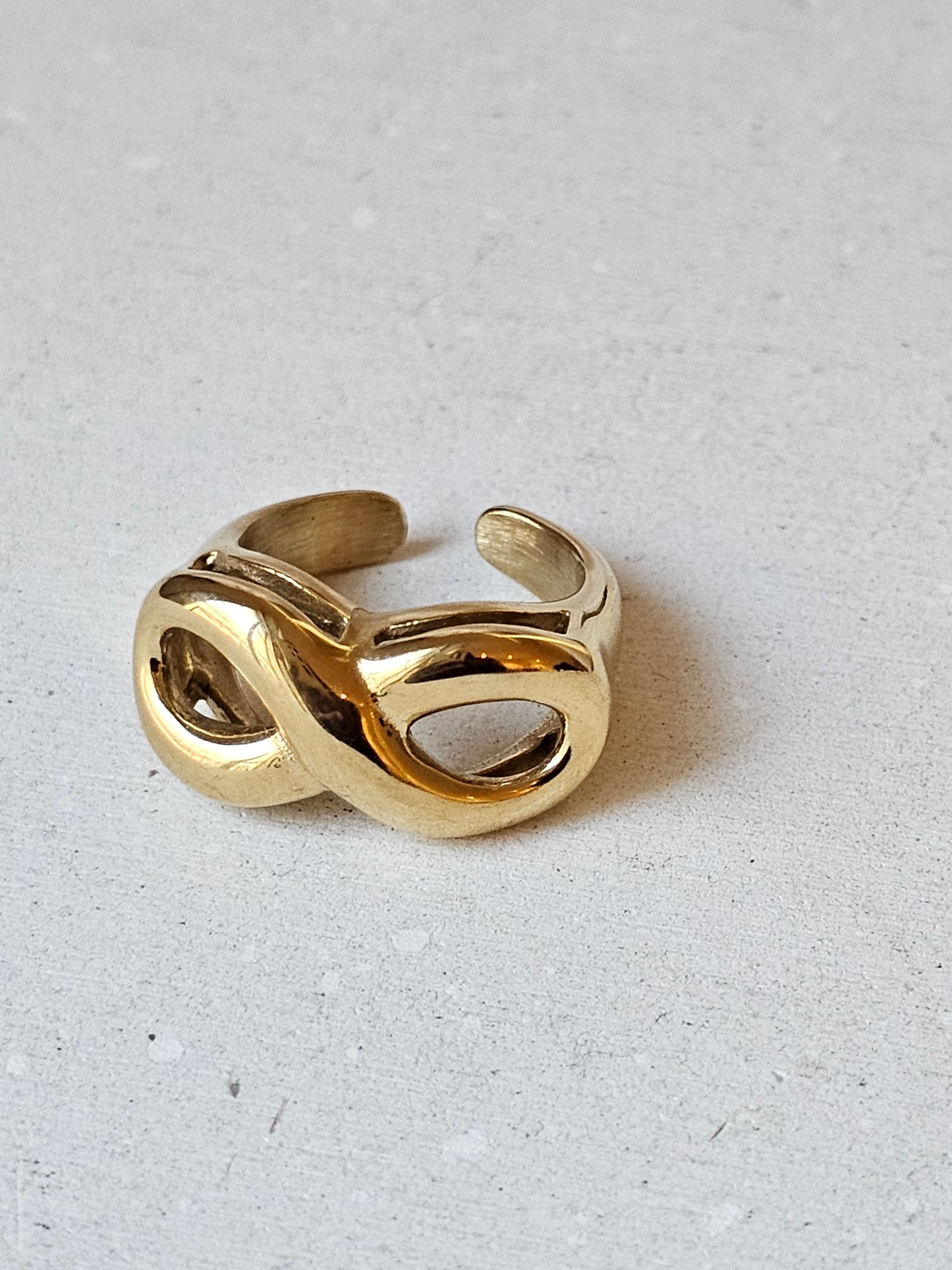 Bague infinite