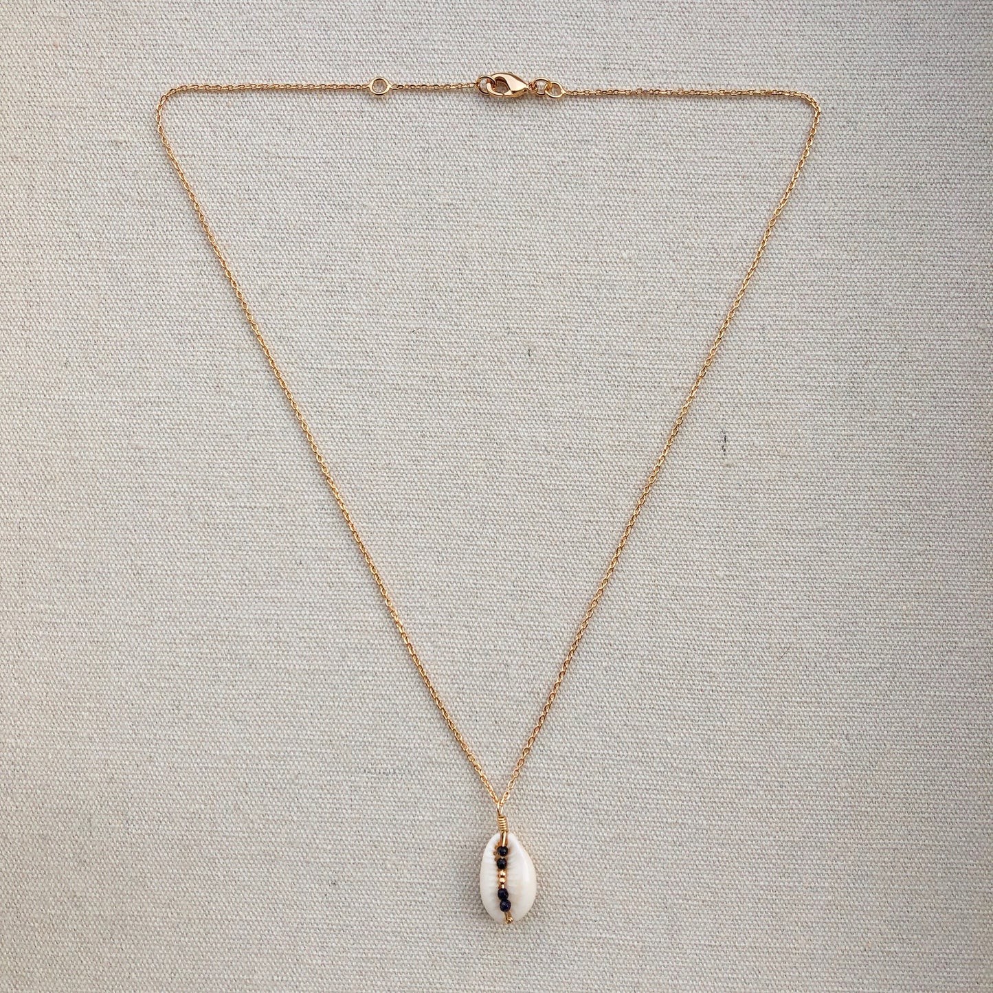 Collier CAURI