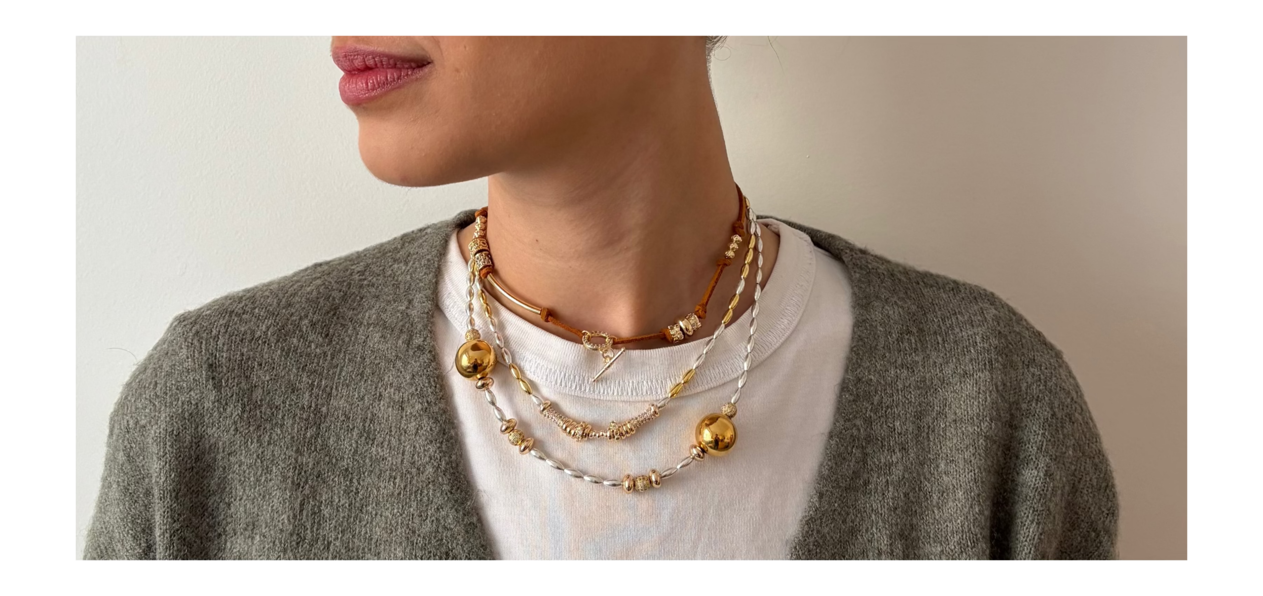 IMG_2010 Gold Duo Ball Necklace – Image 1