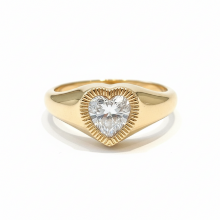 Gold heart ring with crystal