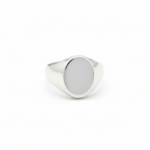 Silver Signet Ring - Classic Oval Design – Image 2